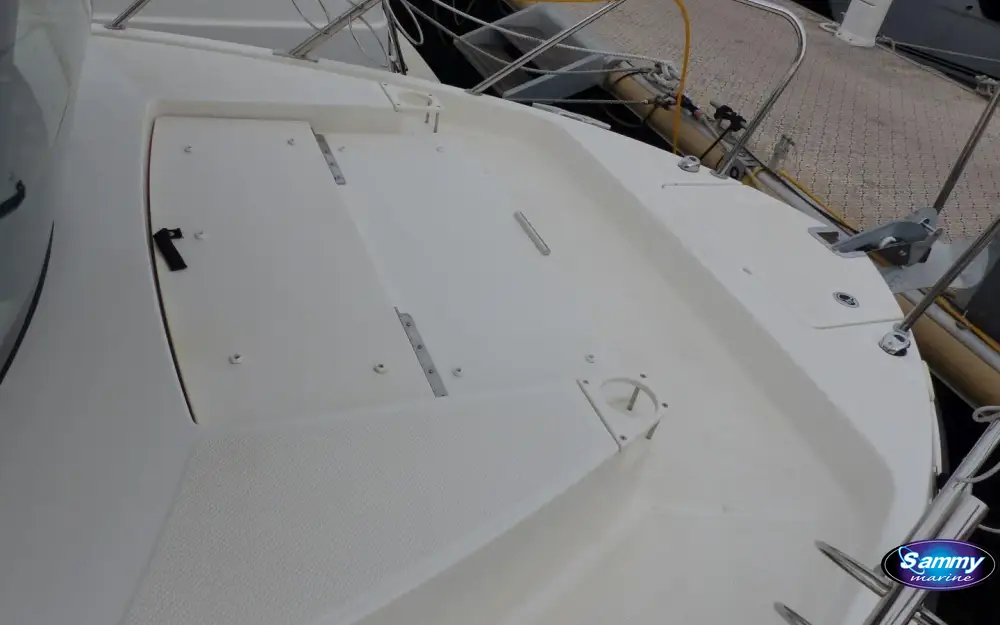 slider 25 Quicksilver Activ 805 Pilothouse