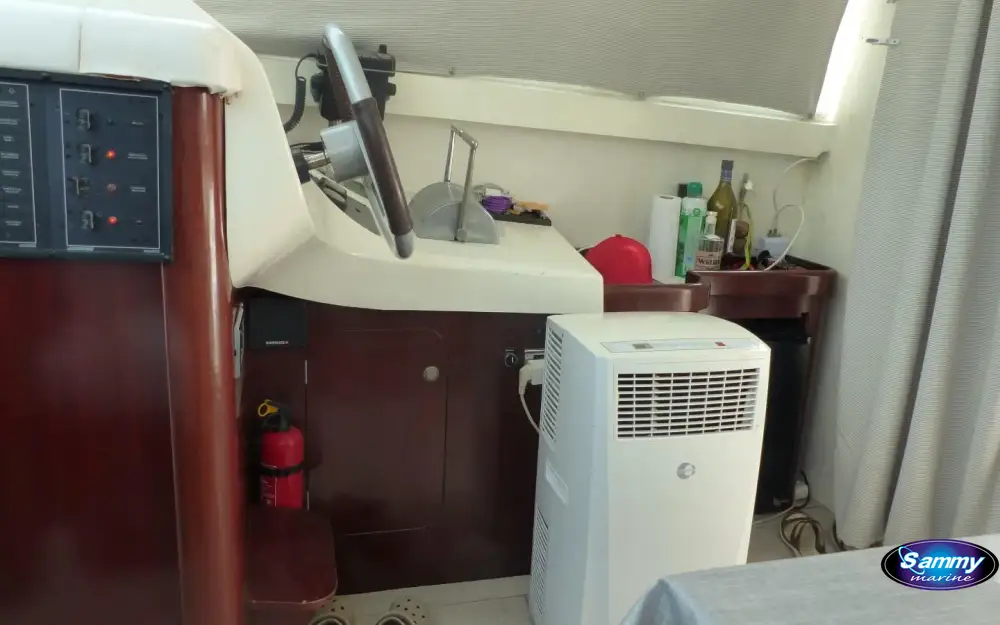 slider 11 Beneteau Flyer F1