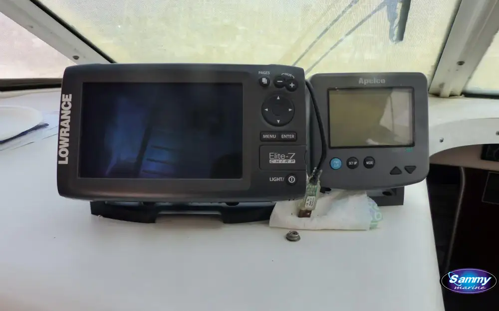 slider 15 Beneteau Flyer F1