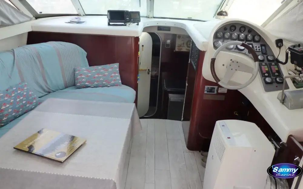 slider 3 Beneteau Flyer F1