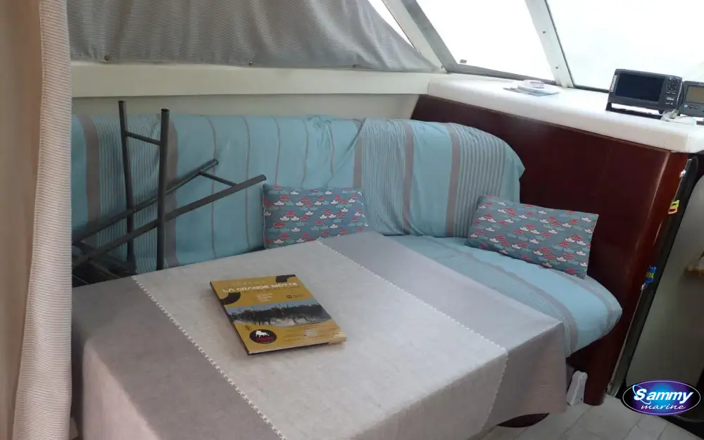 slider 4 Beneteau Flyer F1