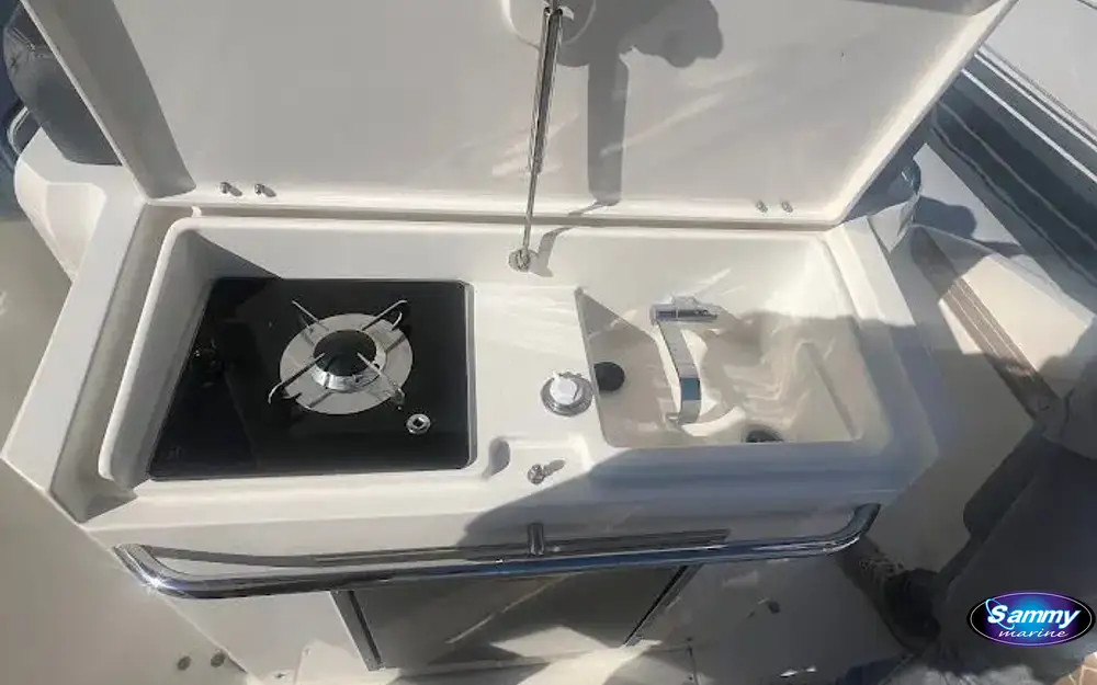 slider 10 Capelli Tempest 38