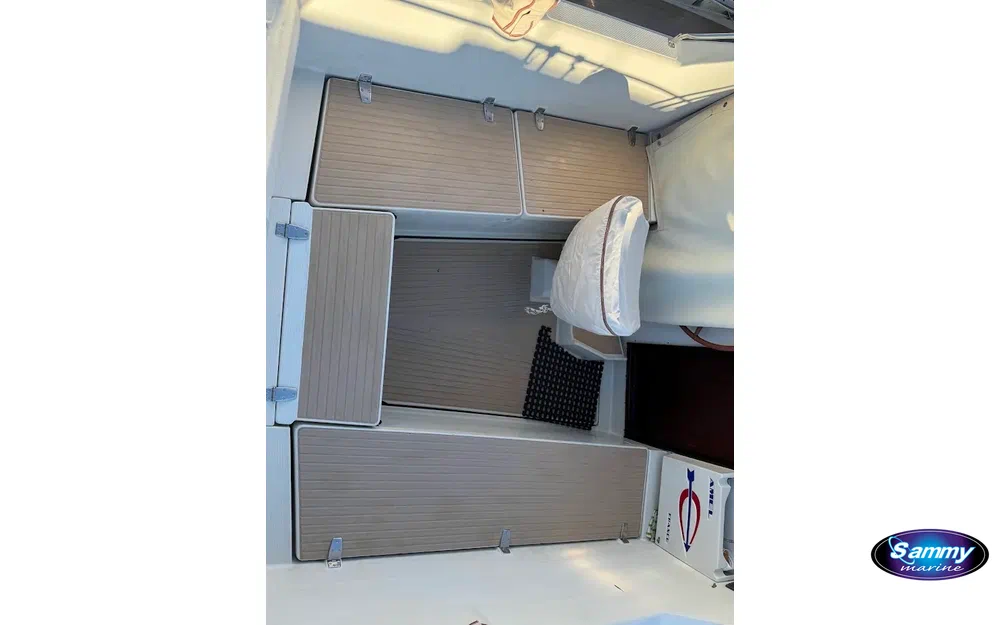 slider 23 Amel Fango