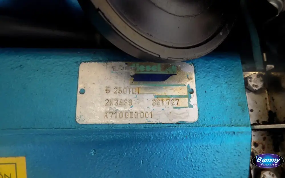 slider 17 Jeanneau Merry Fisher 605