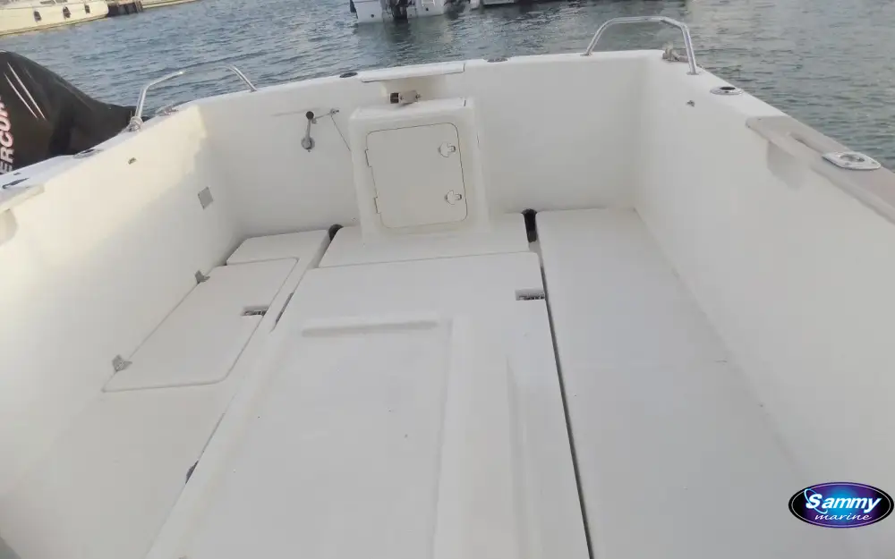 slider 7 Jeanneau Merry Fisher 605
