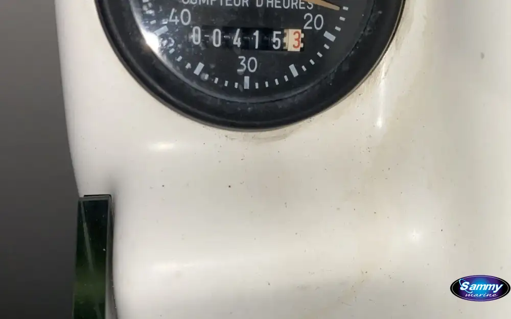 slider 8 Jeanneau Leader 705