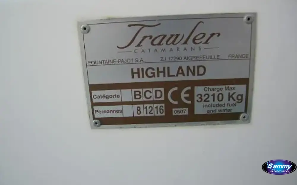 slider 19 Fountaine Pajot Highland 35