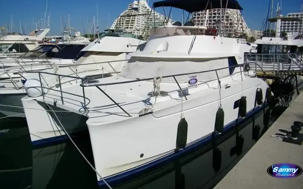 slider 1 Fountaine Pajot Highland 35