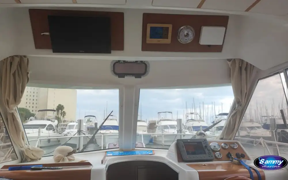 slider 6 Beneteau Antares Serie 9