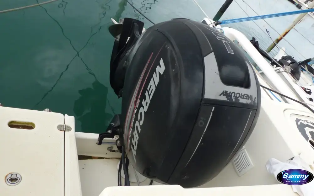 slider 2 Quicksilver  675 Pilothouse