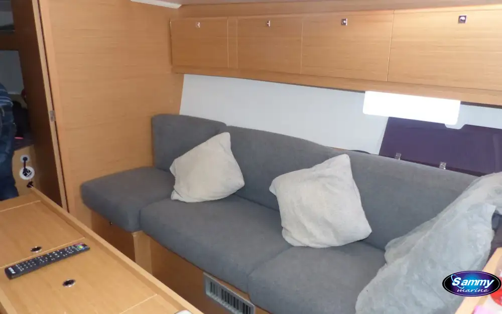 slider 5 Dufour  382 Grand Large
