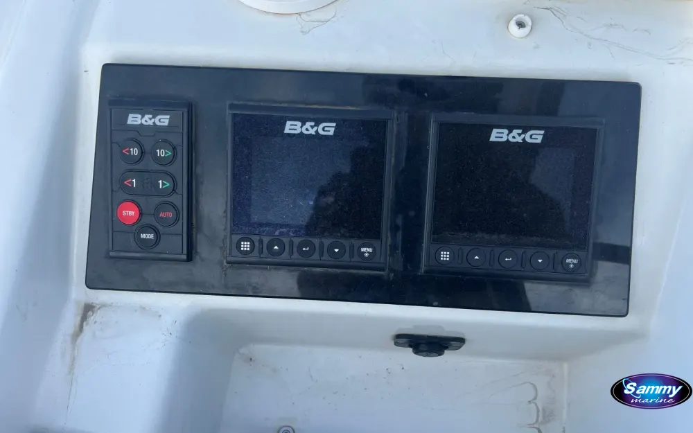 slider 28 Lagoon  46