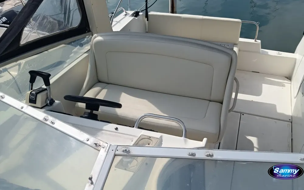 slider 10 Beneteau Flyer 8