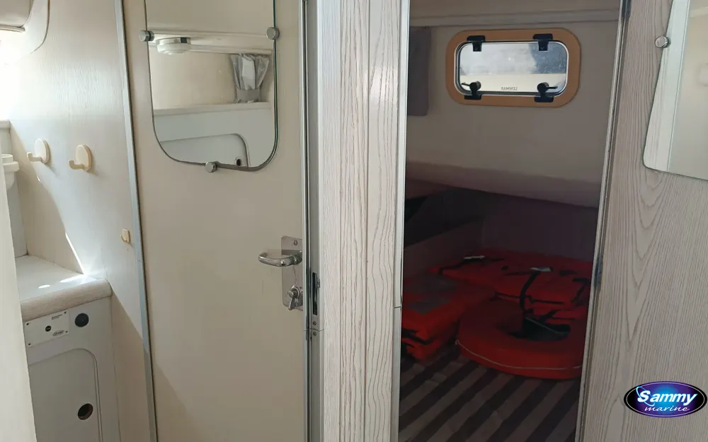 slider 12 Beneteau Flyer 8
