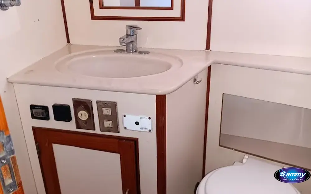 slider 19 King Yacht Monterey 46