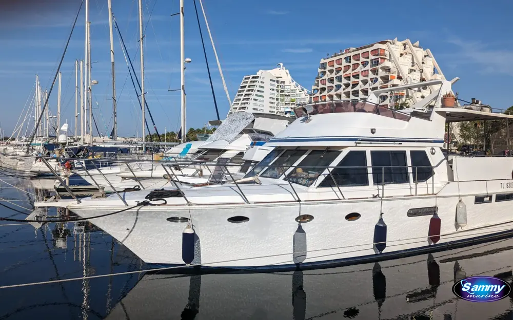slider 1 King Yacht Monterey 46