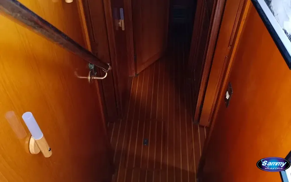 slider 20 King Yacht Monterey 46
