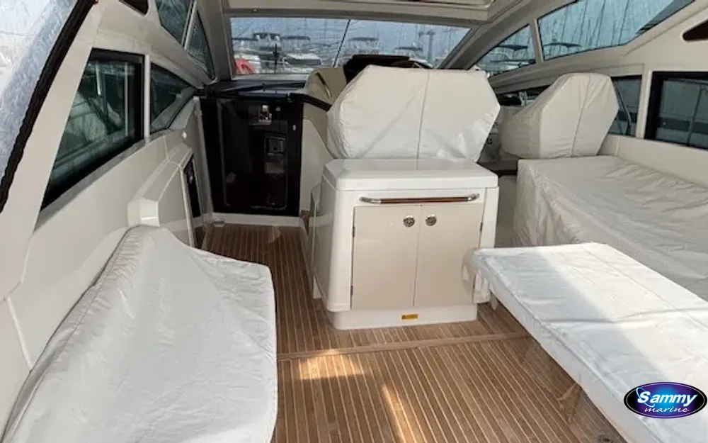 slider 7 Beneteau Gran Turismo 40