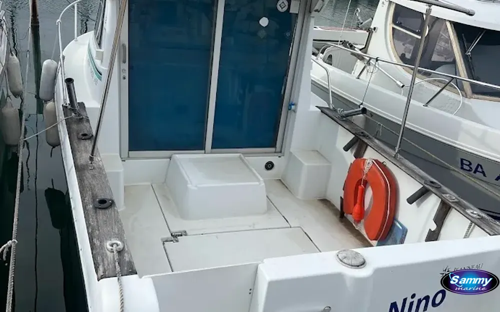 slider 14 Jeanneau Merry Fisher 650