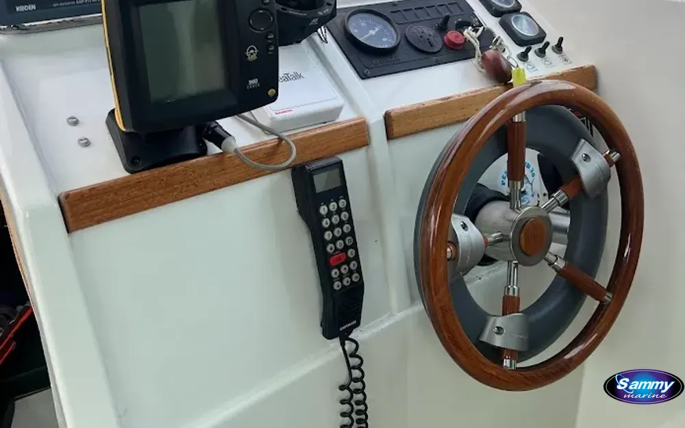 slider 5 Jeanneau Merry Fisher 650