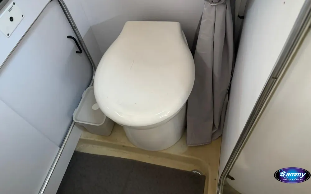 slider 9 Chris Craft Amerosport 320