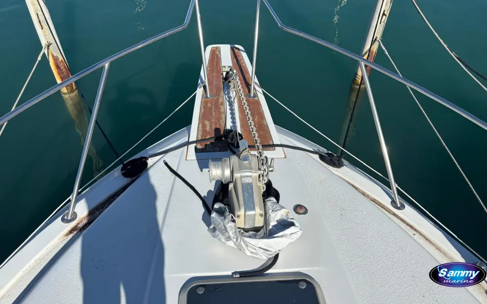 slider 18 Correct Craft Crusader V 8
