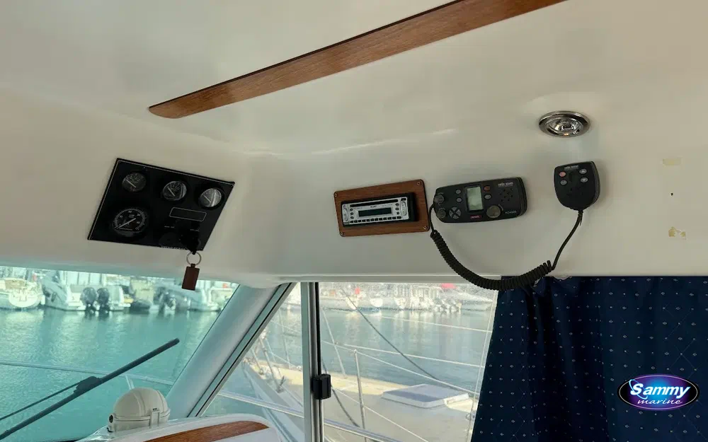 slider 13 Jeanneau Merry Fisher 805