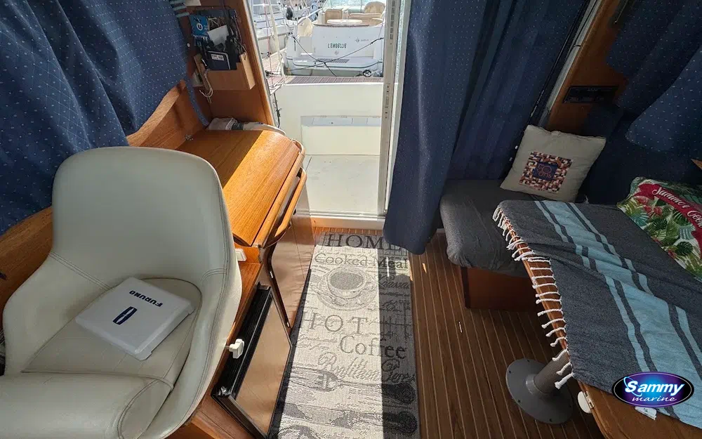 slider 3 Jeanneau Merry Fisher 805