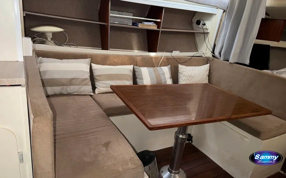 slider 12 Essex Yacht Cleopatra 1000