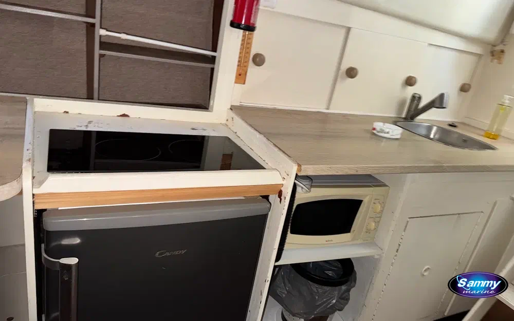 slider 15 Essex Yacht Cleopatra 1000