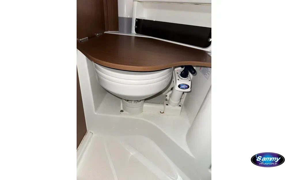 slider 10 Beneteau Antares 9 OB