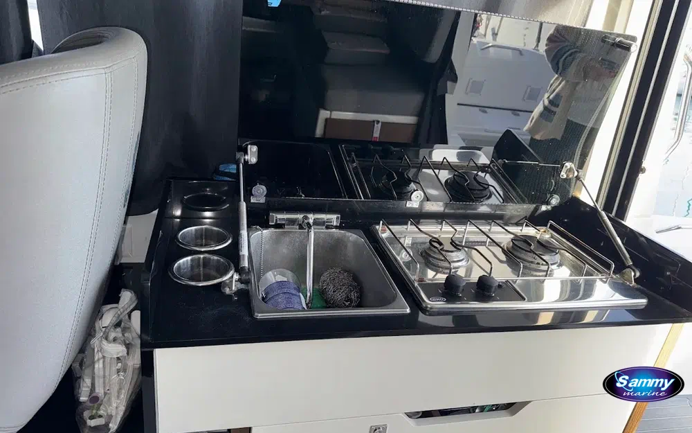 slider 11 Beneteau Antares 9 OB