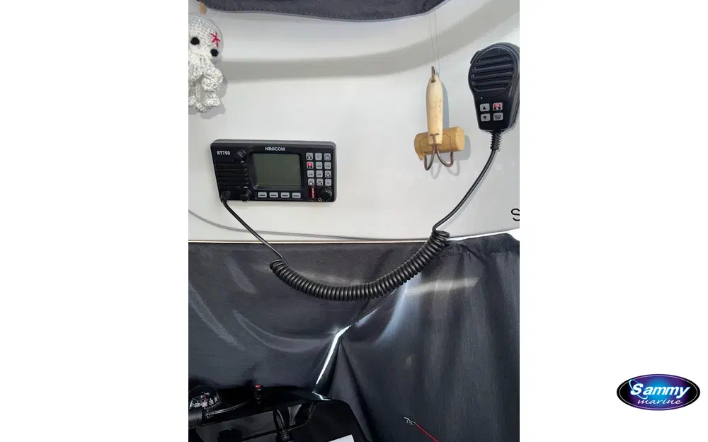 slider 16 Beneteau Antares 9 OB