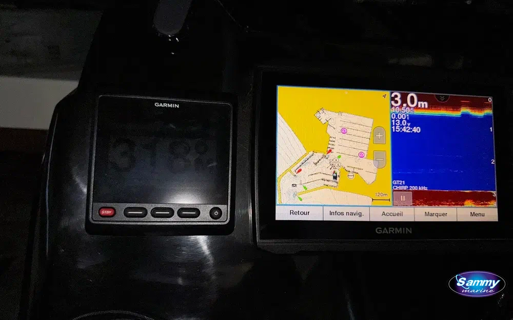 slider 18 Beneteau Antares 9 OB