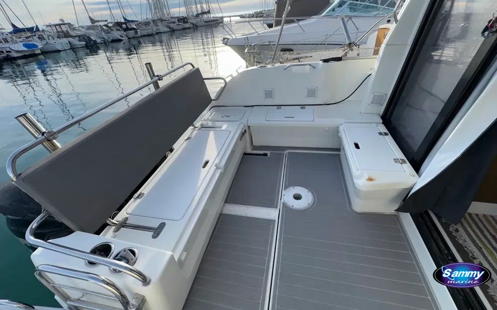 slider 19 Beneteau Antares 9 OB