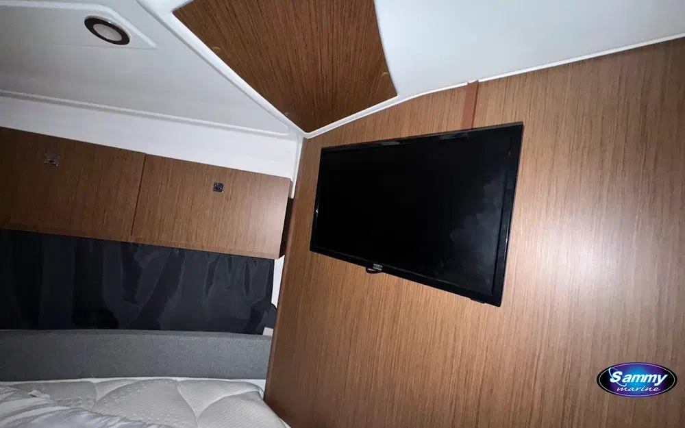 slider 7 Beneteau Antares 9 OB