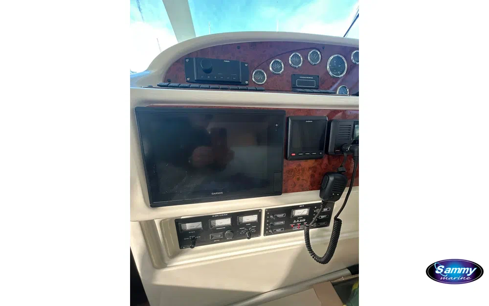 slider 9 Jeanneau Prestige 36 Fly