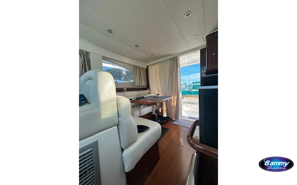 slider 11 Jeanneau Prestige 36 Fly