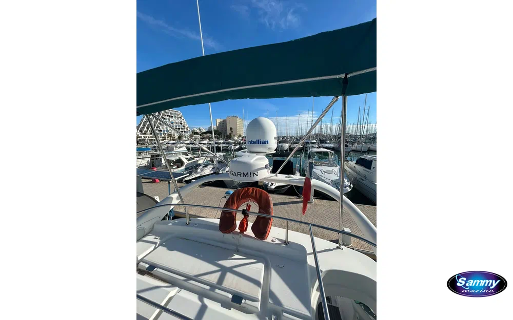 slider 15 Jeanneau Prestige 36 Fly