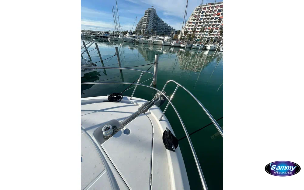 slider 16 Jeanneau Prestige 36 Fly