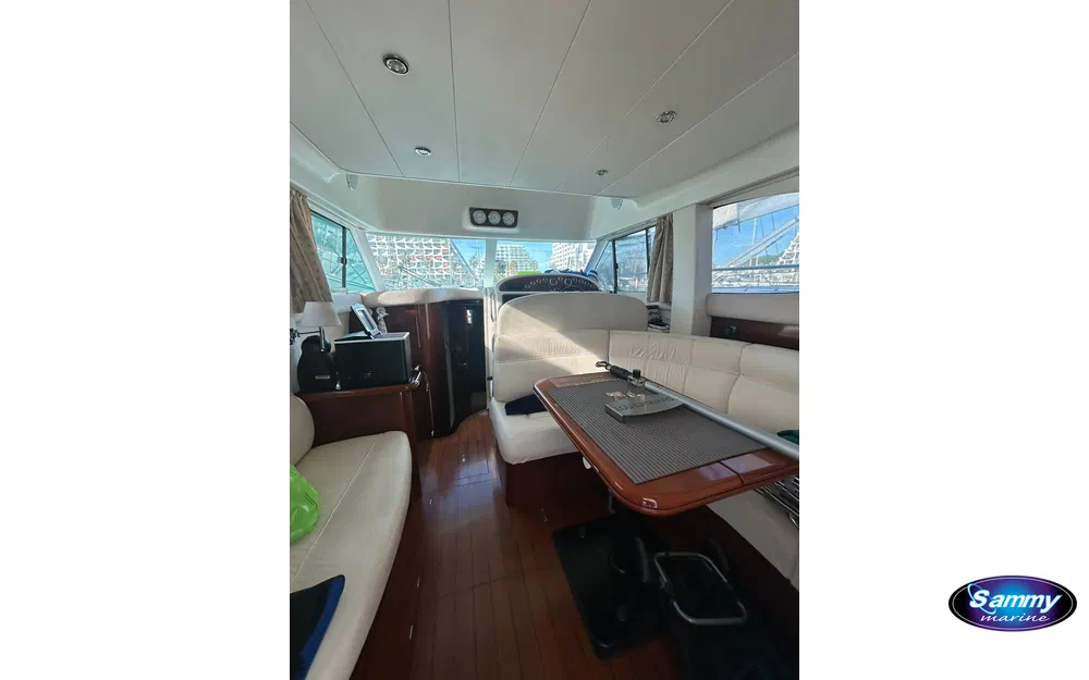 slider 3 Jeanneau Prestige 36 Fly