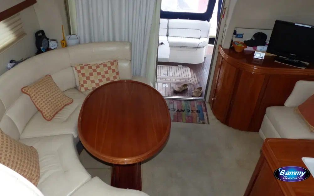 slider 5 Rodman 38 Fly