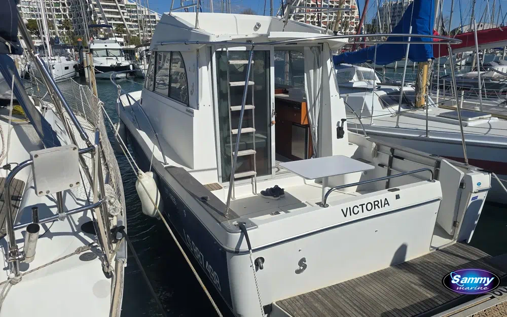 slider 2 Beneteau Antares Serie 9 Limited