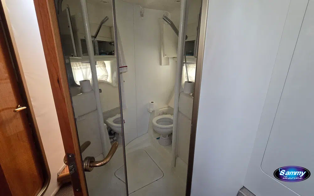 slider 21 Cranchi Atlantique 40 Fly