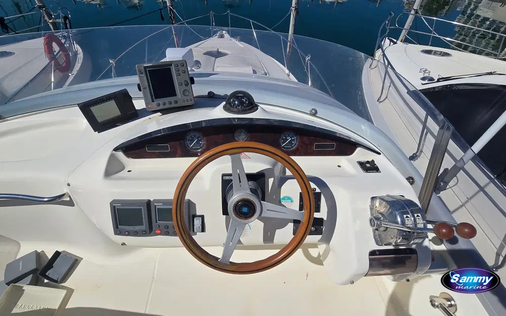 slider 29 Cranchi Atlantique 40 Fly