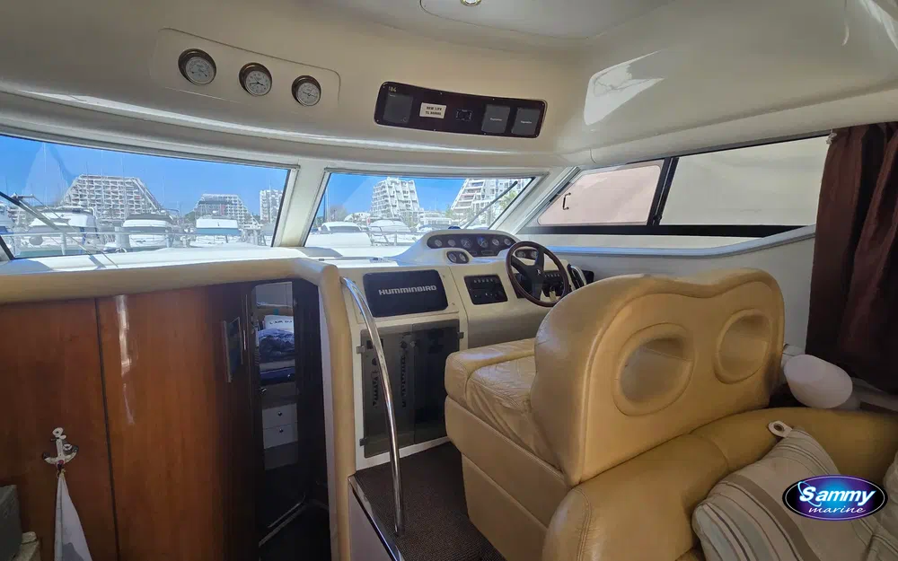 slider 9 Cranchi Atlantique 40 Fly