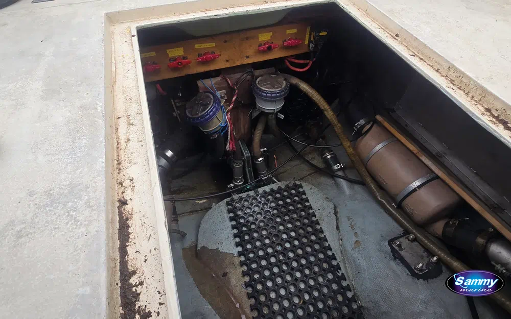 slider 16 Seabird Condor 29