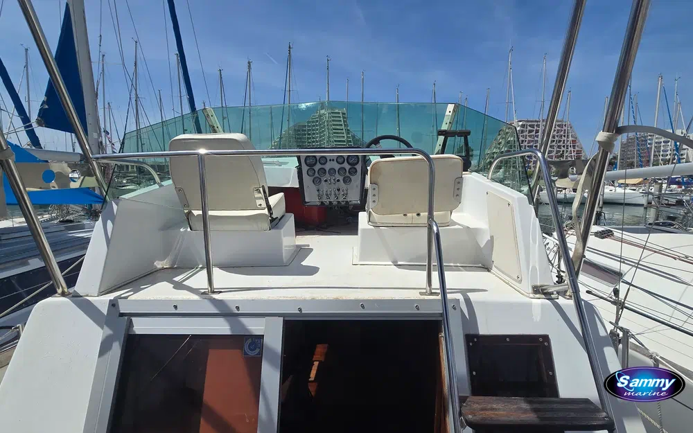 slider 7 Jeanneau Imperator 900