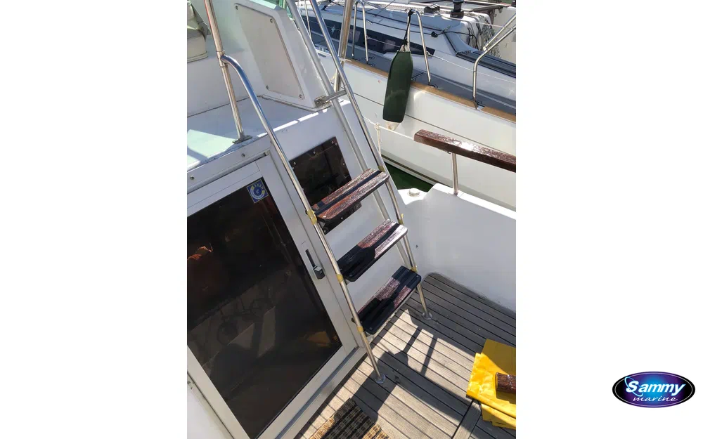 slider 4 Jeanneau Imperator 900