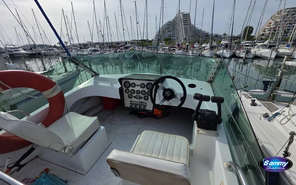 slider 10 Jeanneau Imperator 900